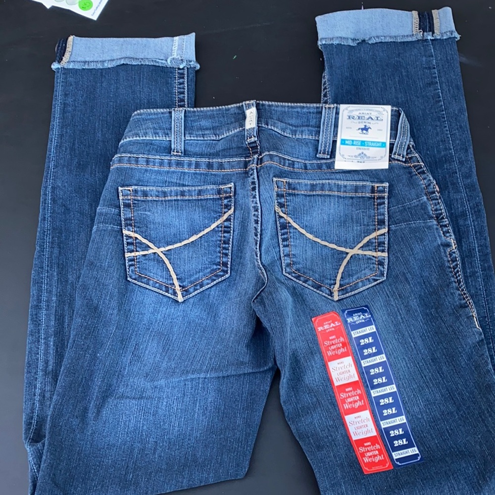 Ariat jeans size 28L